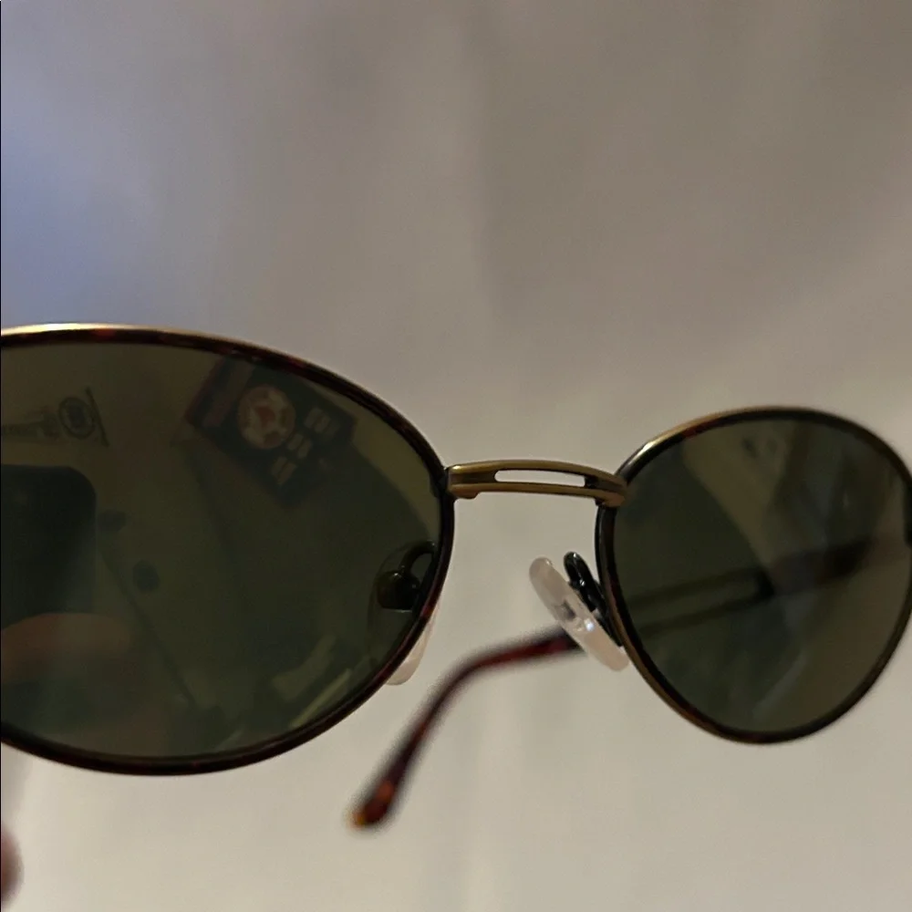 Vintage Notorio N121 Stylish Gold/Tortoiseshell Sunglasses - Picture 6 of 6